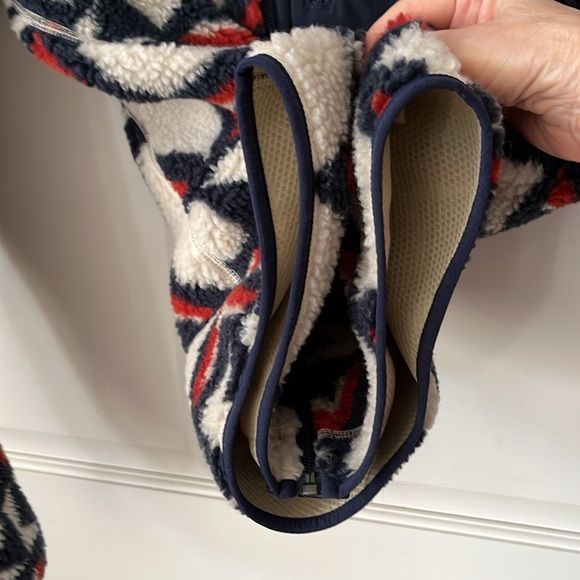 Like New🔥 Patagonia Classic Retro-X Fleece Jacket Brass Hawk: Smolder Blue M - Picture 9 of 17